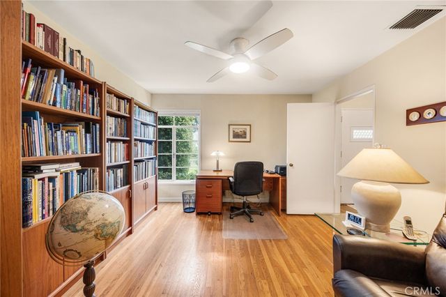 366 El Encanto Dr, Pasadena, CA 91107