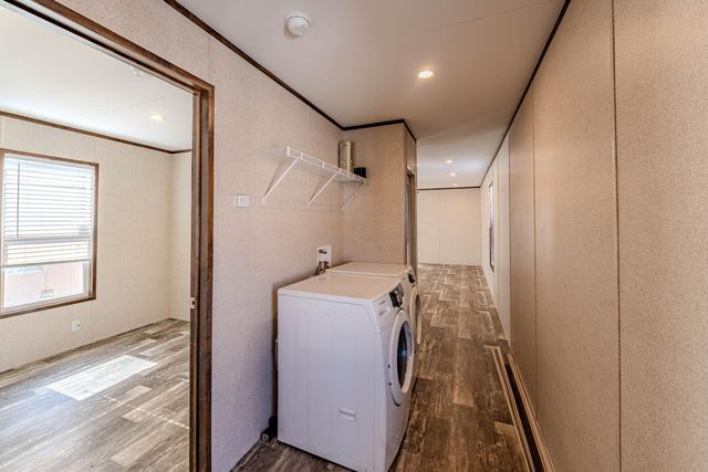 300 Moon Street SE 14, Albuquerque, NM 87123