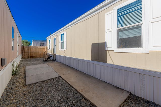 300 Moon Street SE 14, Albuquerque, NM 87123