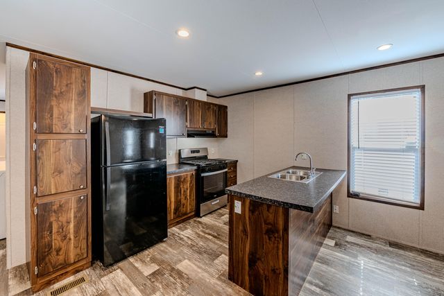 300 Moon Street SE 14, Albuquerque, NM 87123