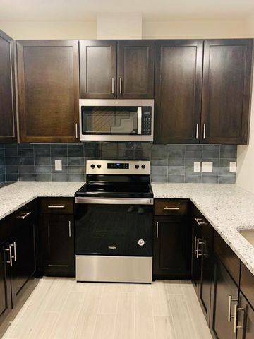 502 Conservation DR, Austin, TX 78717