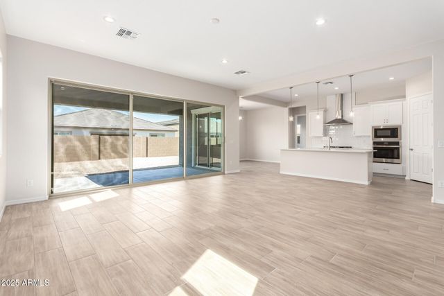 4818 W CAPISTRANO Avenue, Laveen, AZ 85339