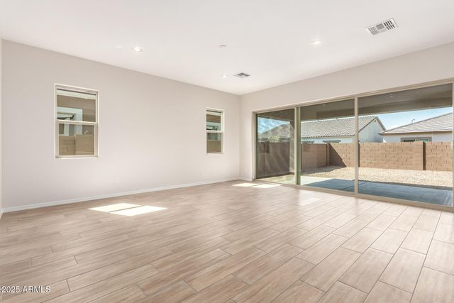 4818 W CAPISTRANO Avenue, Laveen, AZ 85339