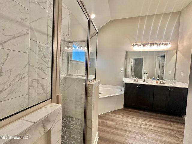 8710 Casey Jones Drive, Southaven, MS 38672