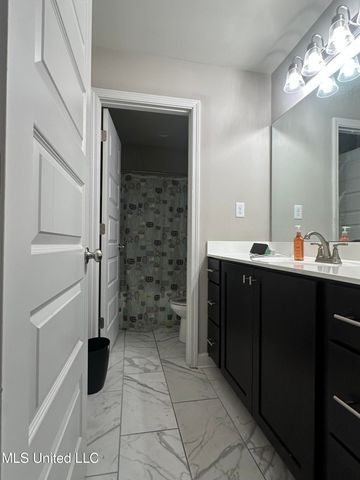 8710 Casey Jones Drive, Southaven, MS 38672