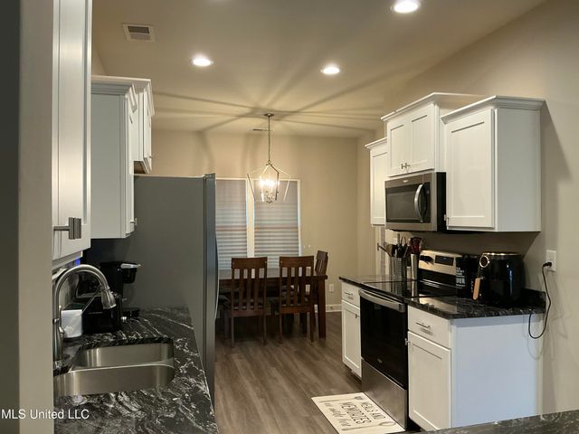 8710 Casey Jones Drive, Southaven, MS 38672