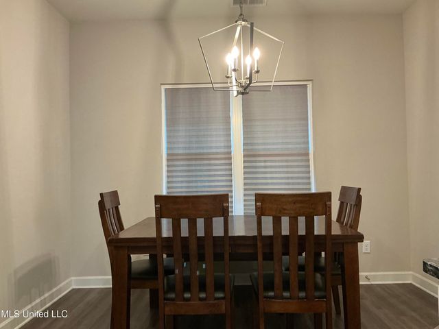 8710 Casey Jones Drive, Southaven, MS 38672