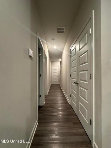 8710 Casey Jones Drive, Southaven, MS 38672