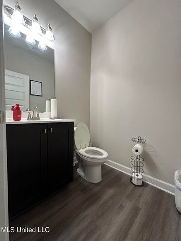 8710 Casey Jones Drive, Southaven, MS 38672