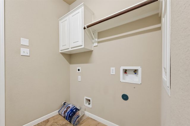 22 N Arrow Canyon Circle, Spring, TX 77389