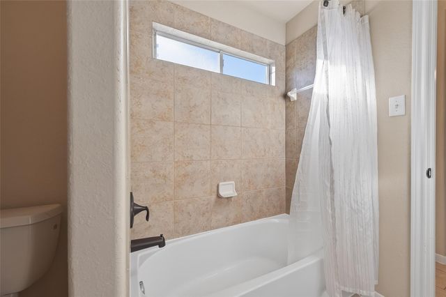 22 N Arrow Canyon Circle, Spring, TX 77389