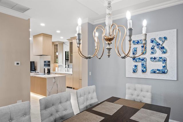 15620 Glencrest Avenue, Delray Beach, FL 33446