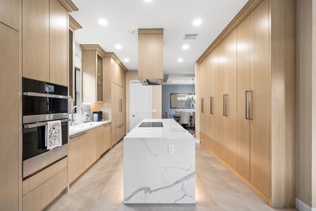 15620 Glencrest Avenue, Delray Beach, FL 33446