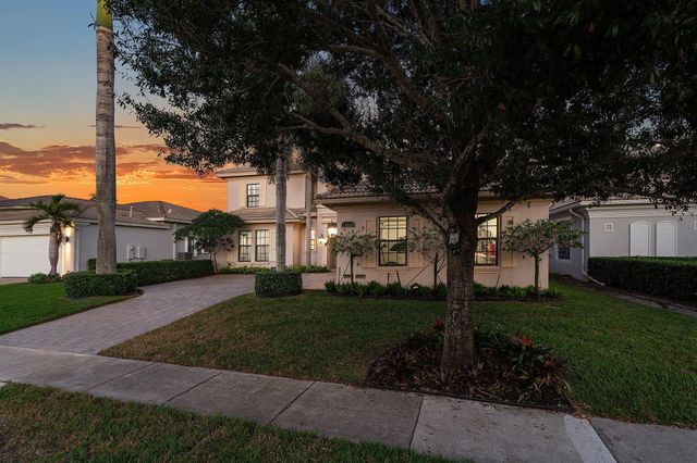 15620 Glencrest Avenue, Delray Beach, FL 33446