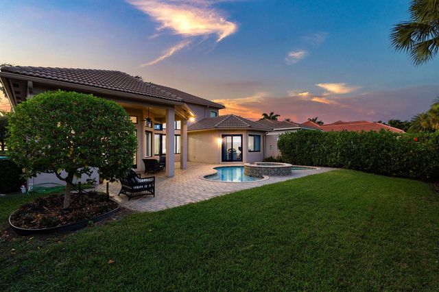 15620 Glencrest Avenue, Delray Beach, FL 33446