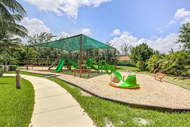 15620 Glencrest Avenue, Delray Beach, FL 33446