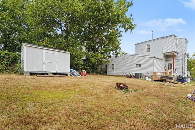 300 Stewart Street, De Soto, MO 63020