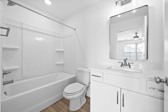 2907 Ashland City Rd Apt 107, Clarksville, TN 37043