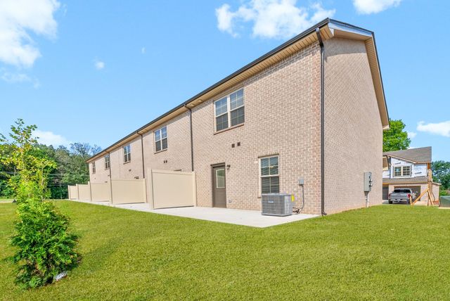 2907 Ashland City Rd Apt 107, Clarksville, TN 37043