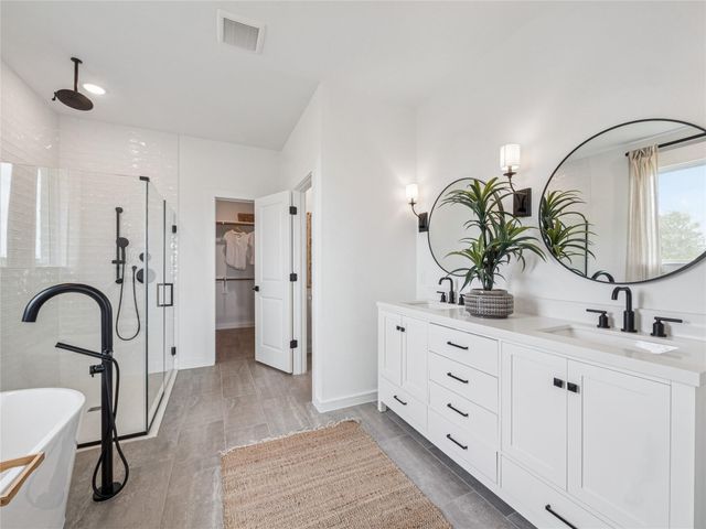 12318 Old Fashion Circle, Mont Belvieu, TX 77535