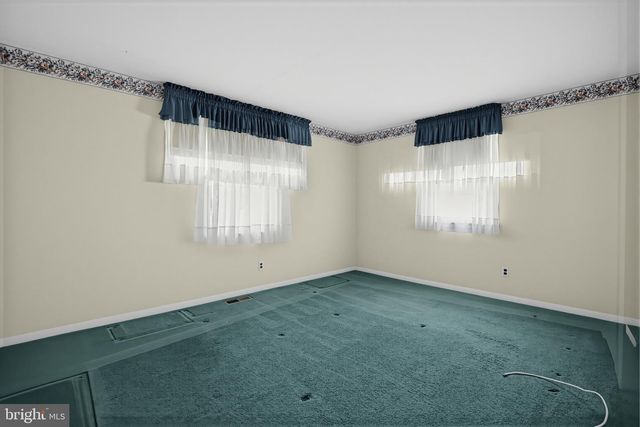 245 TALBOT DR, Broomall, PA 19008
