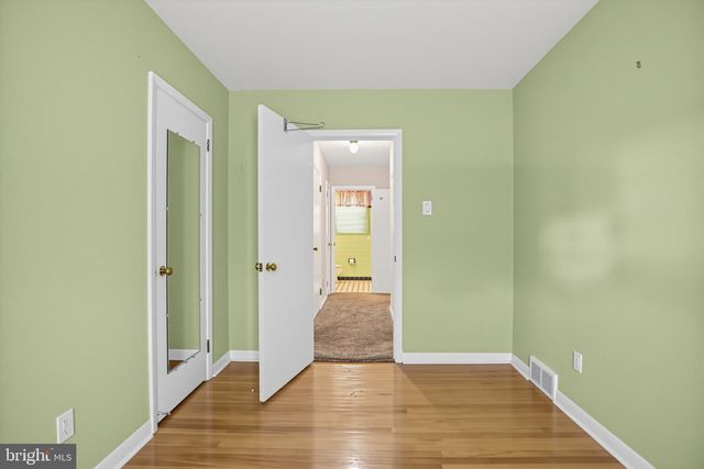 245 TALBOT DR, Broomall, PA 19008