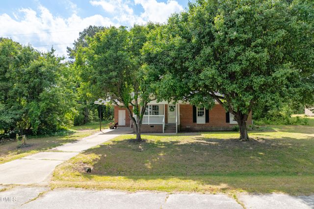 10452 Village Heights, Whitakers, NC 27891