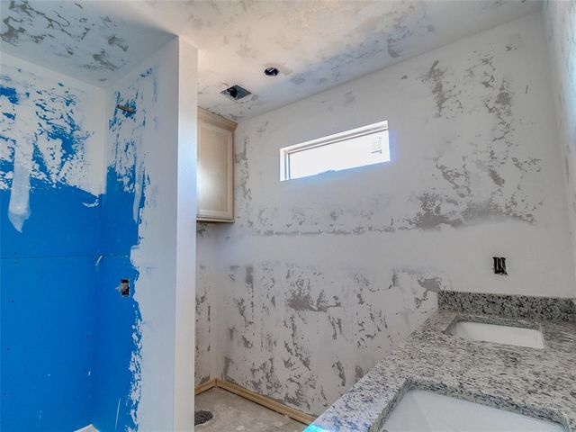 6684 N Hiwassee Road, Coyle, OK 73027