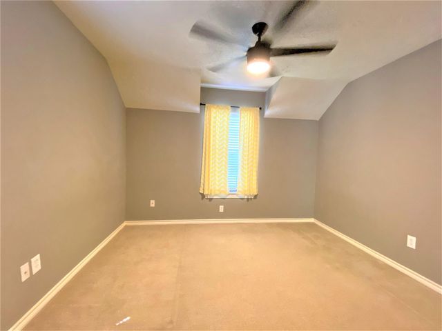 12303 Longfellow Drive, Montgomery, TX 77356