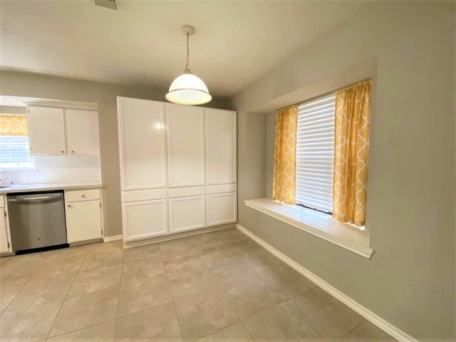 12303 Longfellow Drive, Montgomery, TX 77356