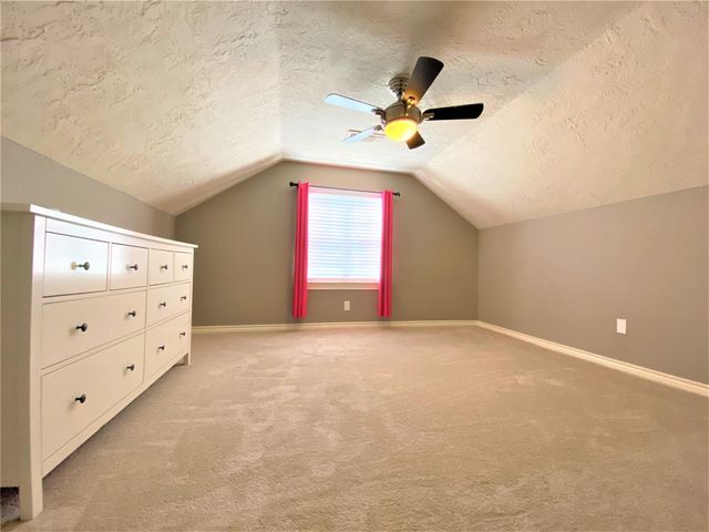 12303 Longfellow Drive, Montgomery, TX 77356