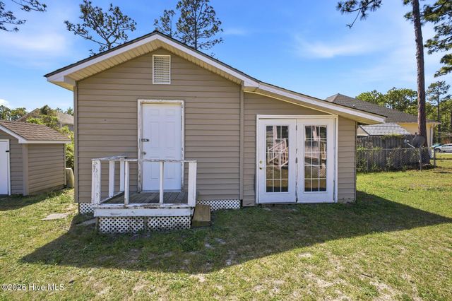 141 Crystal Road, Southport, NC 28461