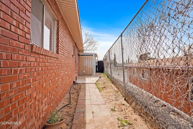 7809 Hemlock Street, El Paso, TX 79925