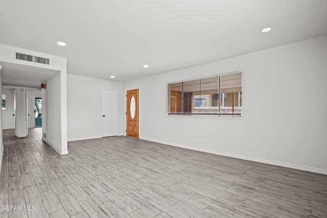 7809 Hemlock Street, El Paso, TX 79925