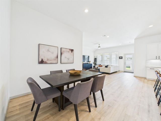 518 Campbell Drive, League City, TX 77573