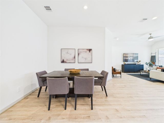 518 Campbell Drive, League City, TX 77573