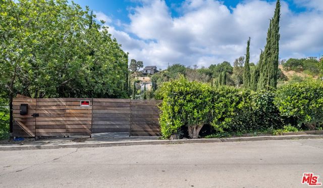 349 Mount Washington Drive, Los Angeles, CA 90065