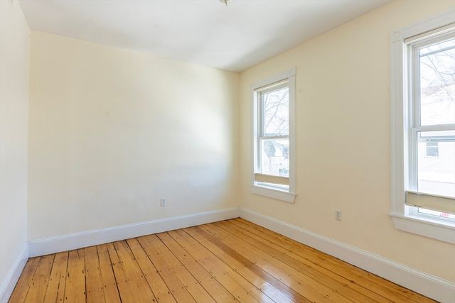 124-126 Minden St 126-2, Boston, MA 02130