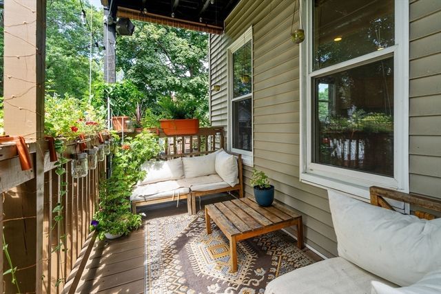 124-126 Minden St 126-2, Boston, MA 02130