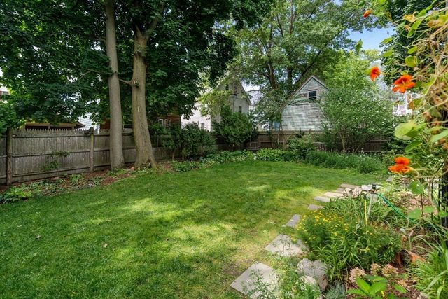 124-126 Minden St 126-2, Boston, MA 02130