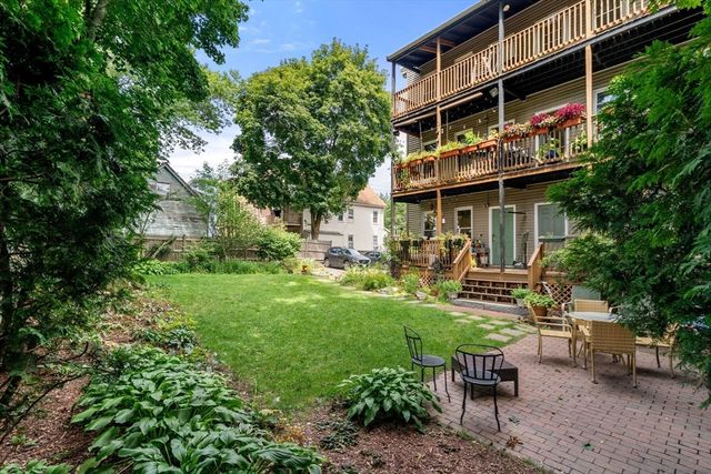 124-126 Minden St 126-2, Boston, MA 02130