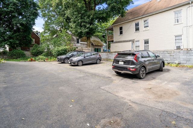 124-126 Minden St 126-2, Boston, MA 02130