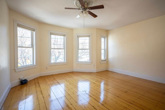 124-126 Minden St 126-2, Boston, MA 02130