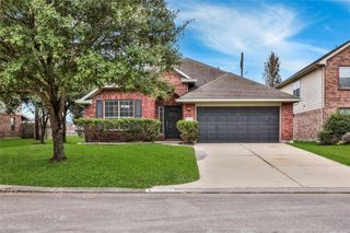 22028 Knights Cove Drive, Kingwood, TX 77339