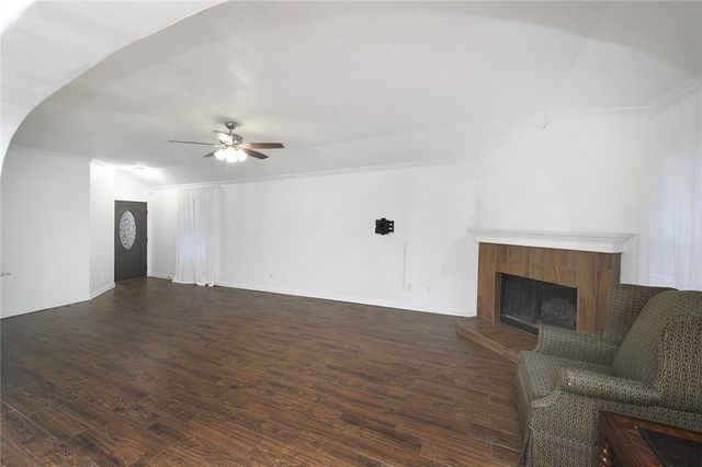 911 La Mirada, Portland, TX 78374
