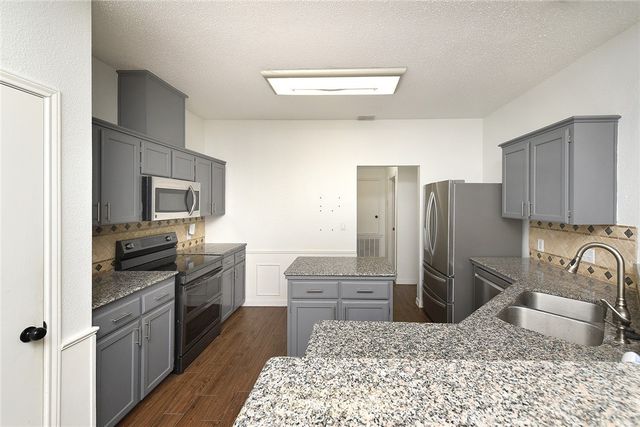 911 La Mirada, Portland, TX 78374