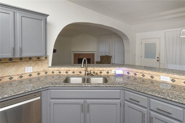 911 La Mirada, Portland, TX 78374