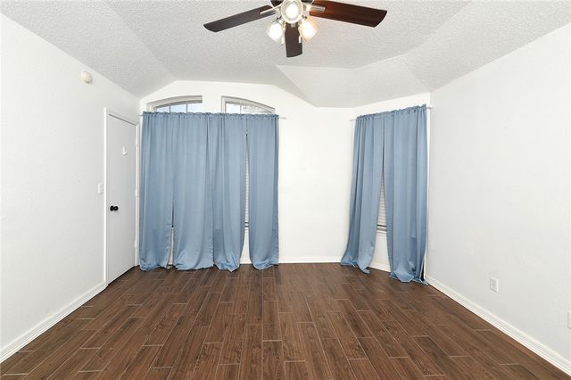 911 La Mirada, Portland, TX 78374