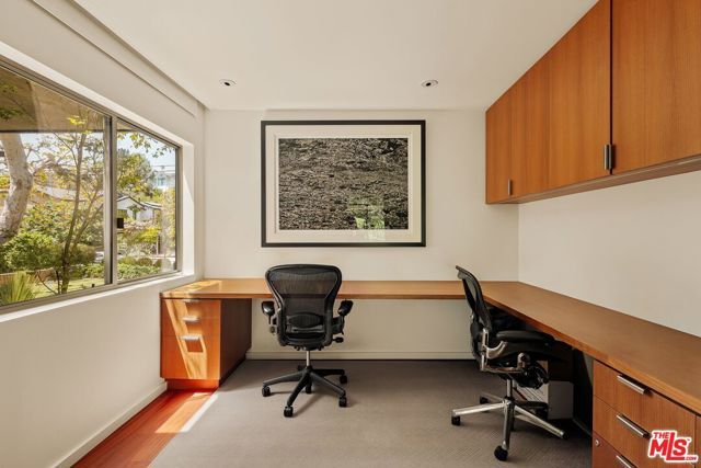 840 Leonard Road, Los Angeles, CA 90049