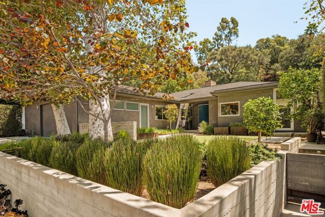 840 Leonard Road, Los Angeles, CA 90049
